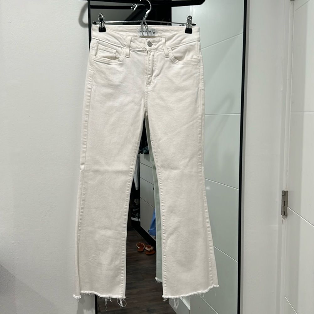 Great white jeans, excellent condition